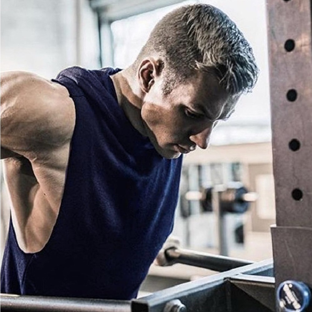 Yitrend Muscle Sleeveless Workout Hoodie